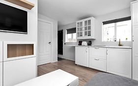 Nr10 Atelier, Tiny House Near Reykjavik Center
